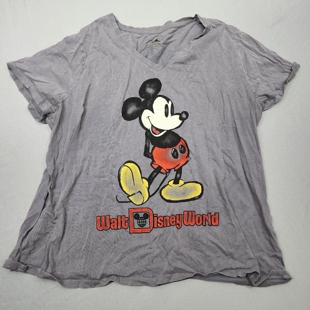 Disney World Shirt Womens Sz 1X Gray Mickey Mouse Graphic T-shirt Faded V-neck